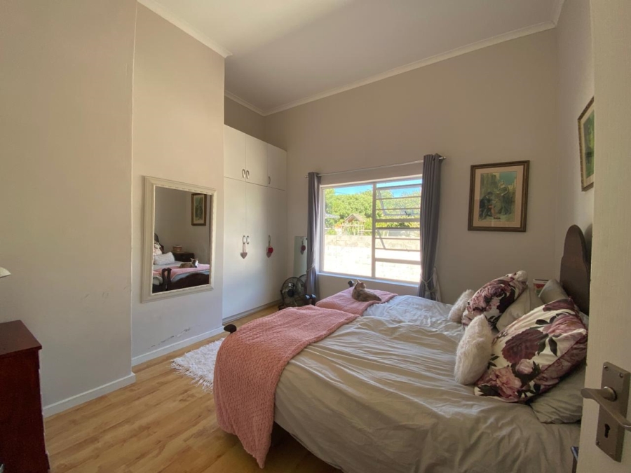 3 Bedroom Property for Sale in Sandbaai Western Cape